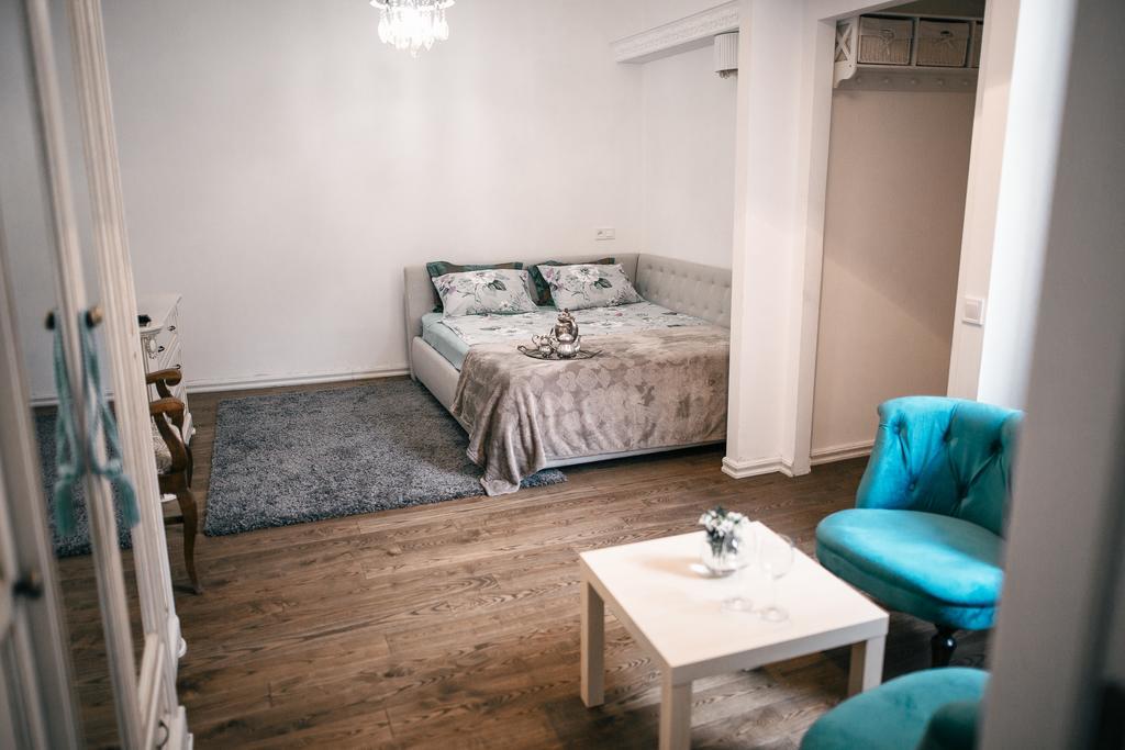 Apartment Natalya Lviv Exterior foto